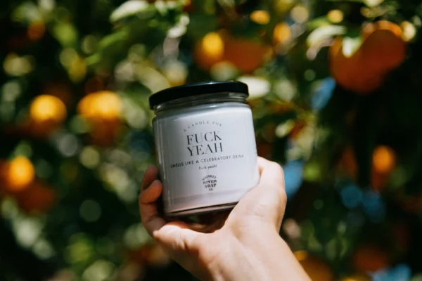 Asennekynttilä tuoksulla "Fuck yeah" - Image 2